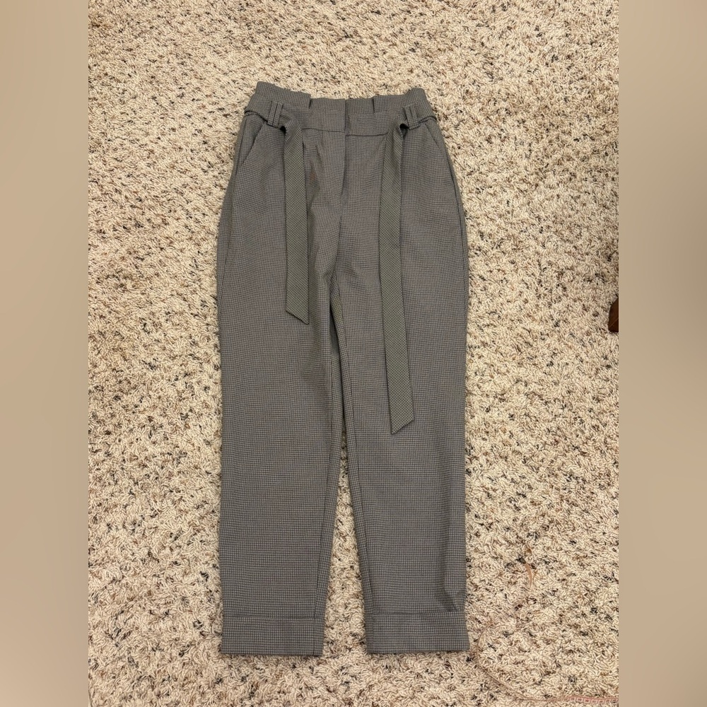 White House Black Market High Wasted Tapered Ankle Dress Pants